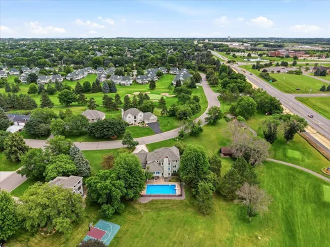 9743 Wellington Lane Woodbury MN 55125