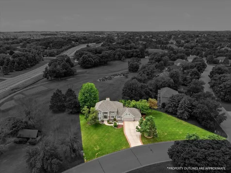 9743 Wellington Lane Woodbury MN 55125