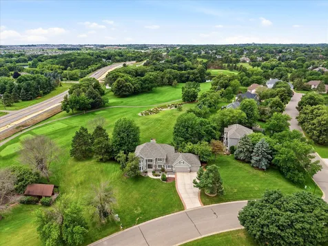 9743 Wellington Lane Woodbury MN 55125