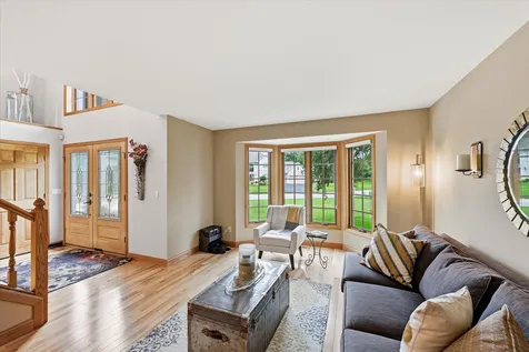 9743 Wellington Lane Woodbury MN 55125