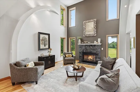 9743 Wellington Lane Woodbury MN 55125