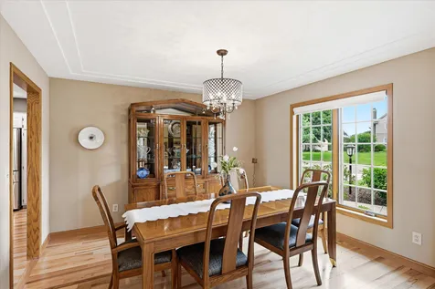 9743 Wellington Lane Woodbury MN 55125