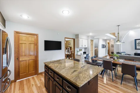 9743 Wellington Lane Woodbury MN 55125