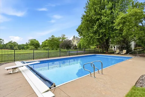 9743 Wellington Lane Woodbury MN 55125