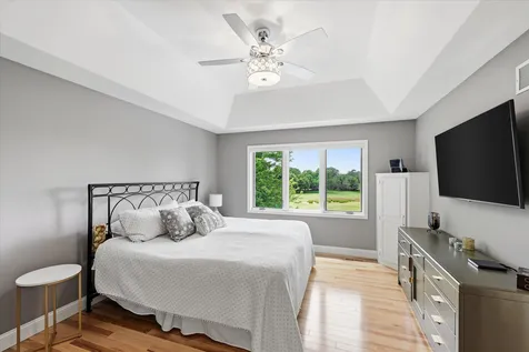 9743 Wellington Lane Woodbury MN 55125