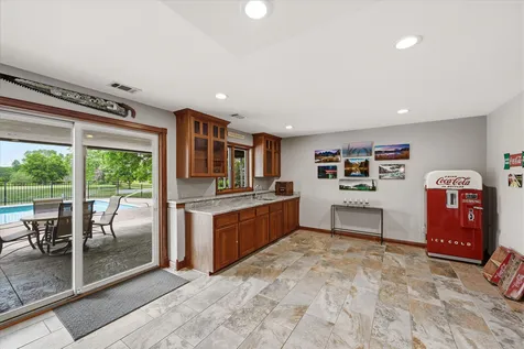 9743 Wellington Lane Woodbury MN 55125