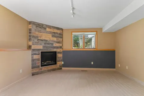 826 Northland Place NE Rochester MN 55906