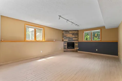 826 Northland Place NE Rochester MN 55906