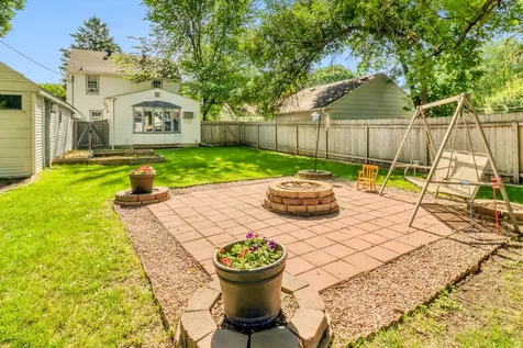 415 12th Street N Moorhead MN 56560