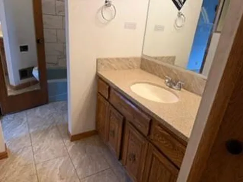 630 Hall Lane Minneapolis MN 55411