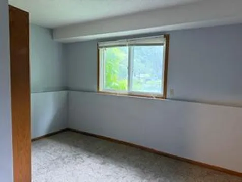 630 Hall Lane Minneapolis MN 55411