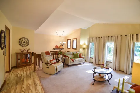 19135 Maple Leaf Drive Eden Prairie MN 55346