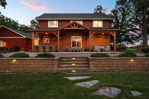 25551 885th Avenue Austin MN 55912