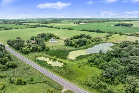 25551 885th Avenue Austin MN 55912