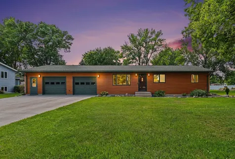 804 6th Avenue SE Pipestone MN 56164