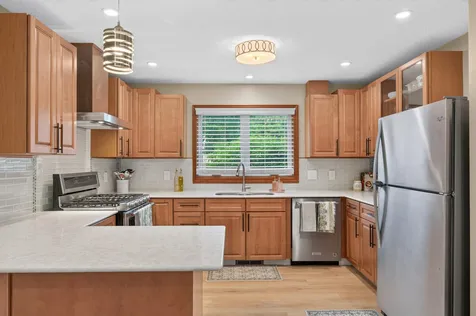 18425 Harrogate Drive Eden Prairie MN 55346