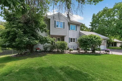 18425 Harrogate Drive Eden Prairie MN 55346