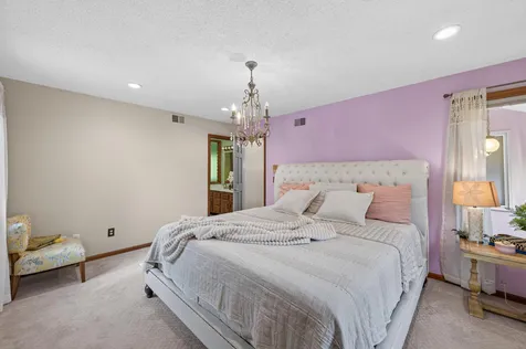 18425 Harrogate Drive Eden Prairie MN 55346