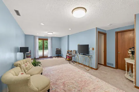 18425 Harrogate Drive Eden Prairie MN 55346