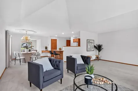 469 Voyager Drive Alexandria MN 56308
