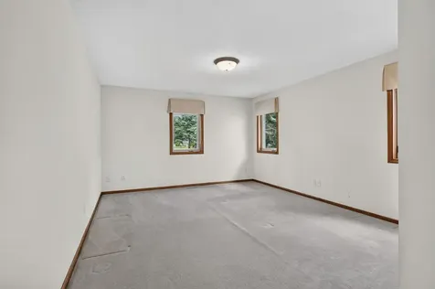 469 Voyager Drive Alexandria MN 56308