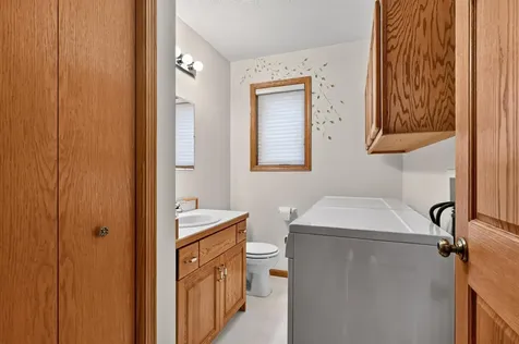 469 Voyager Drive Alexandria MN 56308