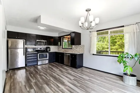 1344 Willow Lake Boulevard Vadnais Heights MN 55110
