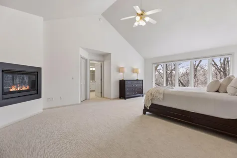 9440 Abigail Court Inver Grove Heights MN 55077