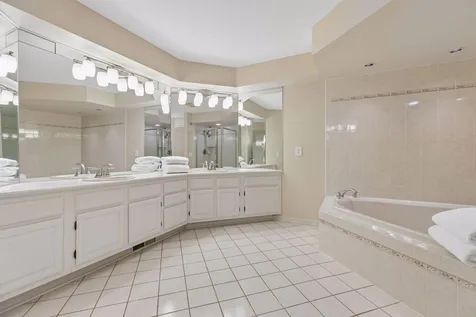 9440 Abigail Court Inver Grove Heights MN 55077