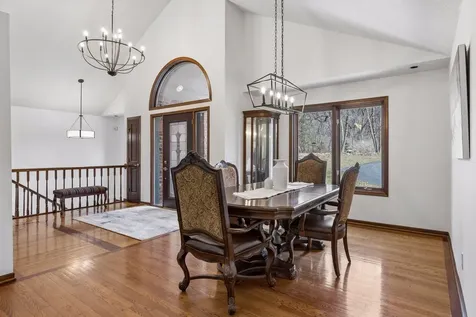 9440 Abigail Court Inver Grove Heights MN 55077