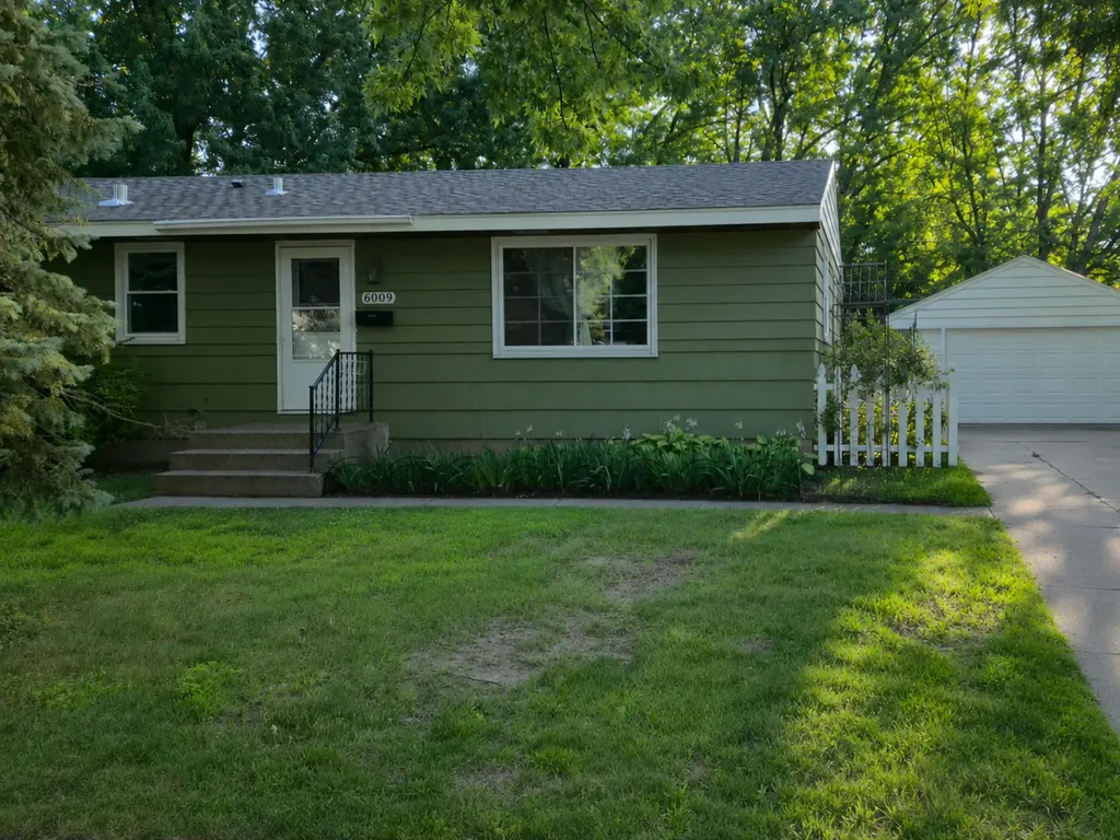 6009 Quebec Avenue N New Hope MN 55428