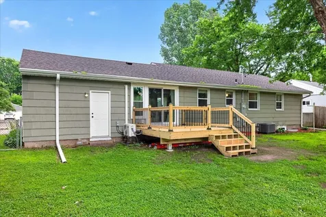 5657 Nevada Avenue N Crystal MN 55428