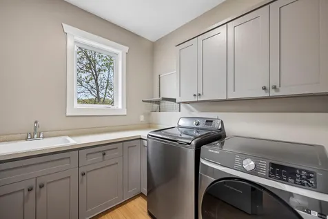 4798 Red Pine Court Eagan MN 55123