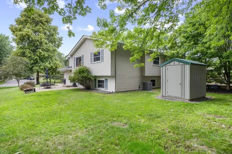 13612 86th Avenue N Maple Grove MN 55369
