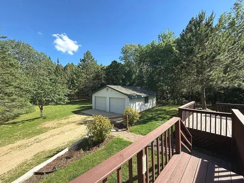 17949 253rd Avenue Nevis MN 56467