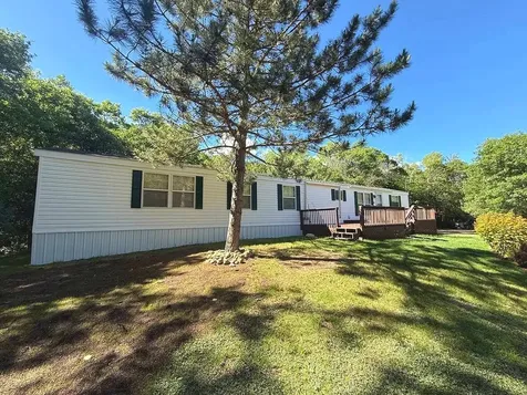 17949 253rd Avenue Nevis MN 56467