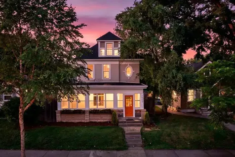 1507 Girard Avenue N Minneapolis MN 55411