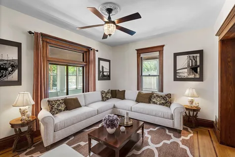 1507 Girard Avenue N Minneapolis MN 55411