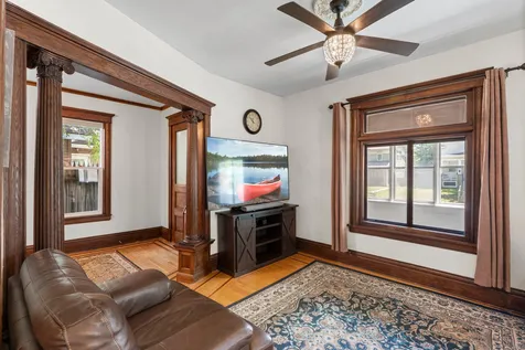 1507 Girard Avenue N Minneapolis MN 55411