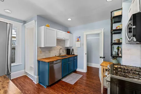 1507 Girard Avenue N Minneapolis MN 55411