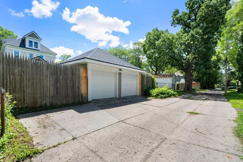 1507 Girard Avenue N Minneapolis MN 55411