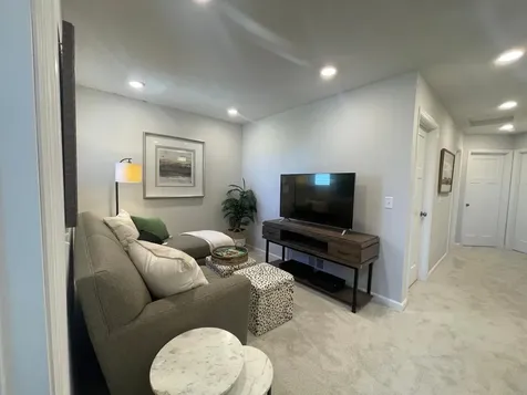 682 Tulare Terrace Newport MN 55055