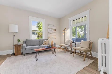 413 Knox Avenue N Minneapolis MN 55405
