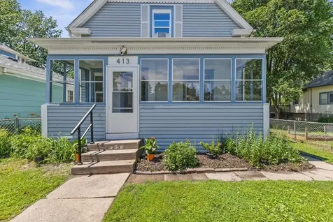 413 Knox Avenue N Minneapolis MN 55405
