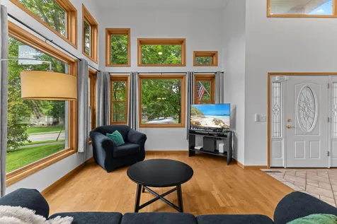 7520 Walker Street Saint Louis Park MN 55426