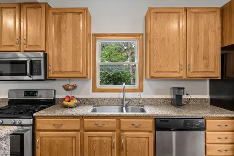 7520 Walker Street Saint Louis Park MN 55426