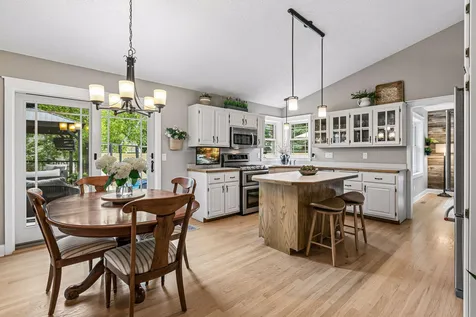 2945 Costa Lane Little Canada MN 55117
