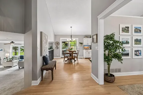 2945 Costa Lane Little Canada MN 55117