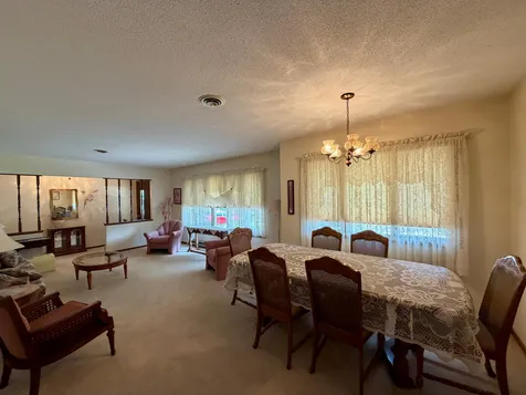 1111 Elm Cove Luverne MN 56156