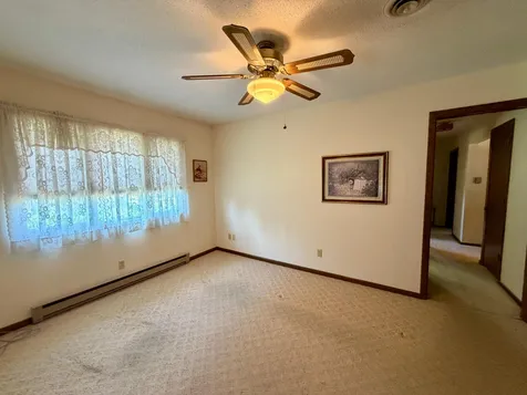 1111 Elm Cove Luverne MN 56156